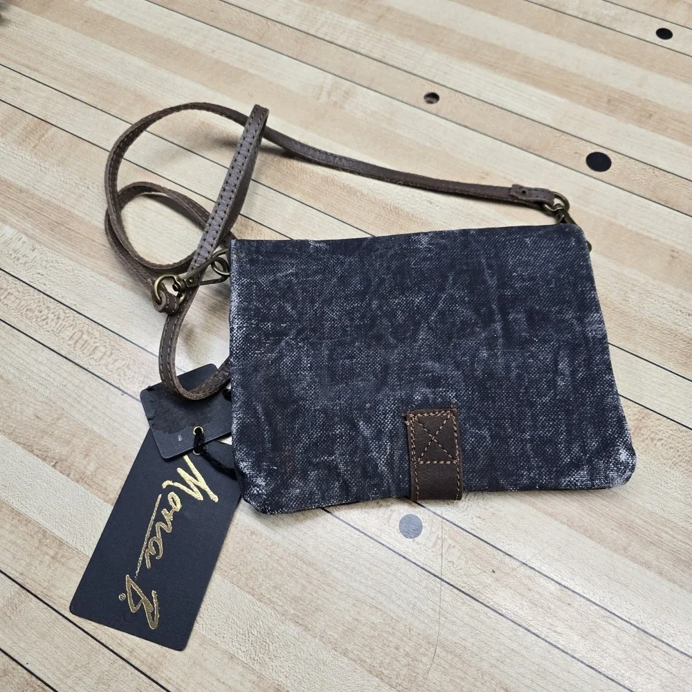 Mona B. Gold Feathers Tribal Dreams Rustic Canvas Crossbody‎ Foldover Purse Bag